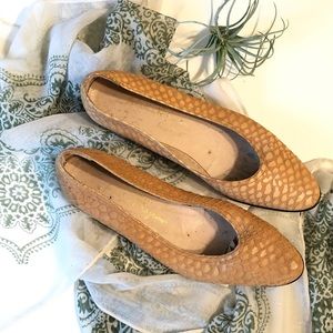 Vtg Salvatore Ferragamo Boutique Fish Skin Scale Size 9 1/2 AAA